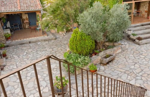 Otero de Herreros House | Rural House 'La Chatarrería De Ferreros' with Mountain View, Private Terrace and Wi-Fi