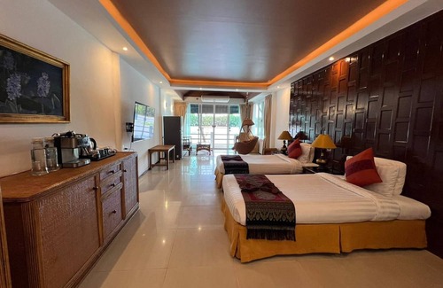 Hua Sai House | Room-rainbow Arokaya Holistic Longevity