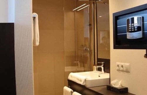 Pellenz Hotel | EinsteinHotel am Römerpark