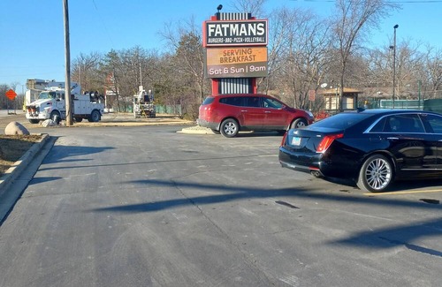 Waukegan Apartment | Enjoyable 1-bedroom apartment in Historical Waukegan. IL with Wi-Fi.