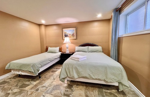 Aurora House | Newly Renovated Home in Central Aurora