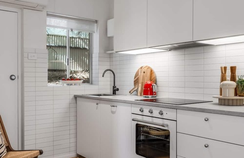 Grange Apartment | Belle Escapes - Seaview on Grange