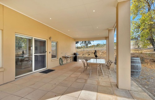 Angaston House | Escape to Barossa at Lambert Estate Retreat - Where comfort meets vineyard charm