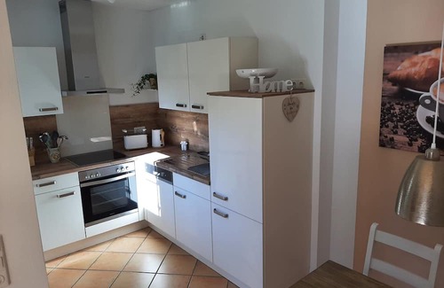 Munstermaifeld Apartment | Apartment 'Hortensia Mosel' with Private Terrace, Private Garden and Wi-Fi