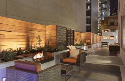 South Beach Apartment | Luxury Stay by the Bay