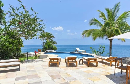 Tarituba House | Exclusive Paradise Island