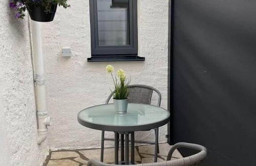 Zell Boat Rental | Kaliva Comfortable holiday residence