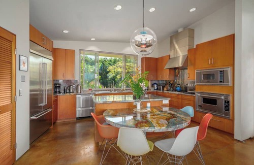 Kapaau House | Hawaiian Oasis - Serenity and Relaxation