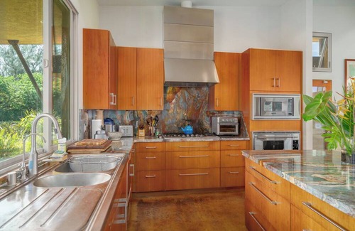 Kapaau House | Hawaiian Oasis - Serenity and Relaxation