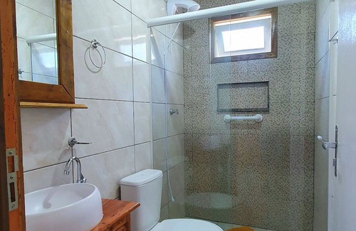 Urubici House | Pousada Mato Verde - Chalé Rosa - Vista pro Lago