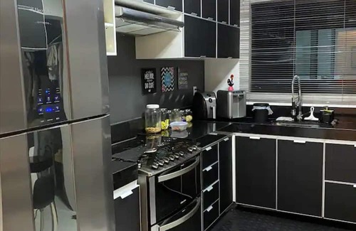 Barreiro de Baixo Apartment | Premium Room Luxury Penthouse Barreiro BH - Home with Host