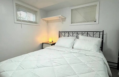 Irvington Apartment | Charming 1-BR Hideaway in Serene Irvington – AC, Fast WiFi & Comfort Awaits!