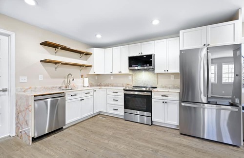 Elkton House | Secluded Barndominium Retreat. Minutes from Fair Hill International. 10min UD