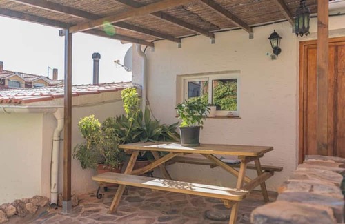 Ruidera House | House with pool and private garden