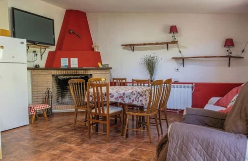 Ruidera House | House with pool and private garden