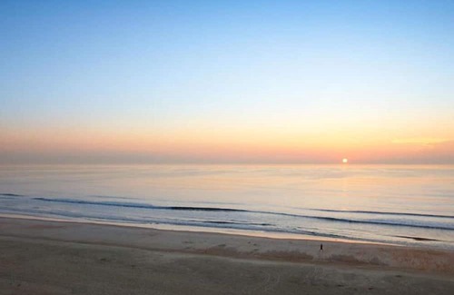 Ormond Shores Condo | ENJOY 5 NIGHTS FOR THE 2025 DAYTONA 500 AT CASA DEL MAR ORMOND BEACH n2/12-2/17n