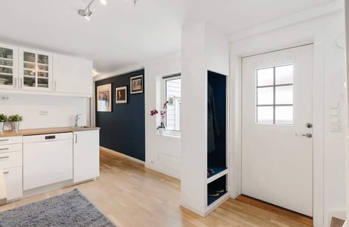 Stavanger Apartment | Central 2 Bedroom Near Sea