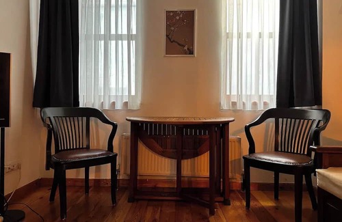 Sisli Hotel | 2Br/2Ba, Ground Flr of Historical Building, Galata