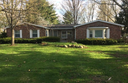 Davison House | Lovely 4-bedroom house in Davison