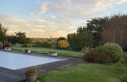 Fumel Villa | Villa Eden Le Calme de la Campagne aux Portes de la Dordogne et du Lot