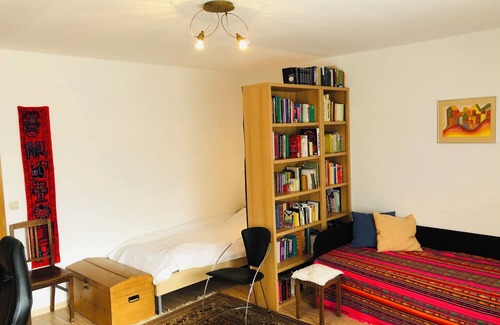 Trossingen Apartment | Gemütliche, Voll Ausgestattete Einzimmerwohnung in Trossingen
