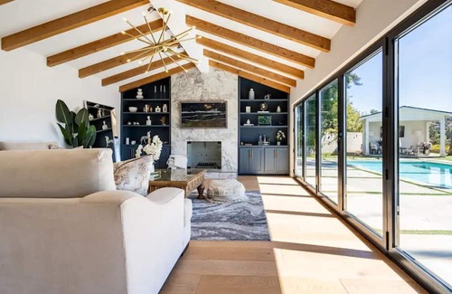 Tarzana House | Stunning Views Home Resort, Mountains and Golf Course View, Open Floor Plan