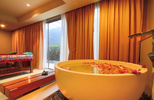 Patong Resort | Villa Hathai - Two Bedroom Resort, Sleeps 5