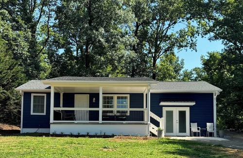 Old Fort House | Completely remodeled 2-bedroom home with fire pit. 3 miles from Old Fort.