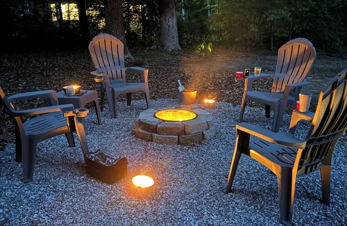 Old Fort House | Completely remodeled 2-bedroom home with fire pit. 3 miles from Old Fort.