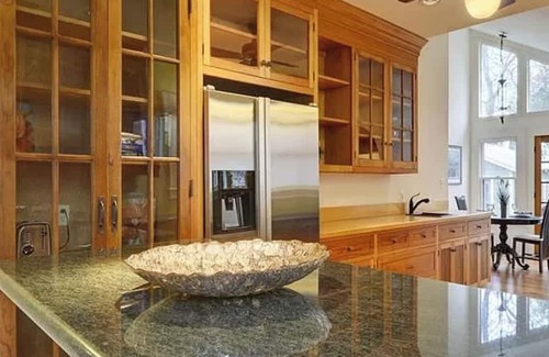 Triangle State House | Charming bungalow with new HVAC in peaceful Hyde Park