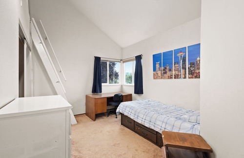 Castro Valley House | Spacious 5-bedroom house in charming Castro Valley