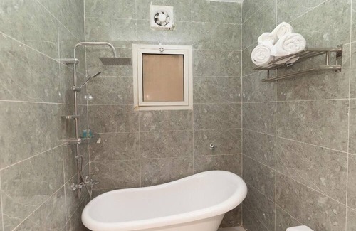 Riyadh Apartment | Chic apartment in pleasant Riyadh with AC, WiFi