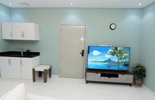 Riyadh Apartment | Chic apartment in pleasant Riyadh with AC, WiFi