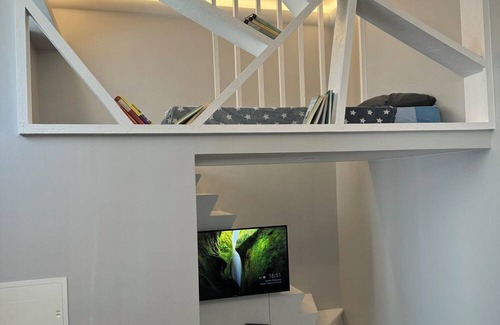 Sao Jorge de Arroios Ski Chalet | Tranquil chalet with WiFi in center of Lisboa