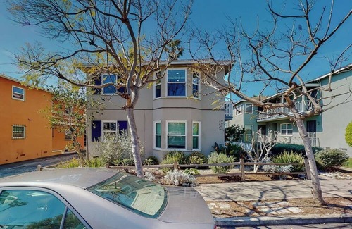 Venice Apartment | Amazing Venice 2bd Walk to Beach