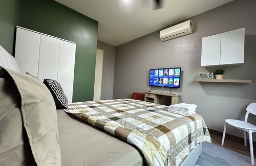 Cyberjaya House | Self Check in Homestay Room 3A, Y5 Netflix Parking Coway