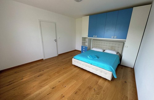 Padova House | Appartamento moderno zona tranquilla con parcheggio gratuito