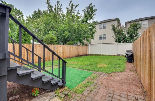 Elizabeth Apartment | Cozy Apartment: 1 Mi to Elizabeth Transit Station!