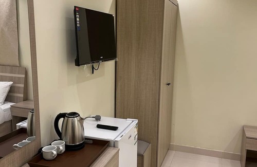 Mecca House | Cozy 2-bedroom hotel with WiFi, AC in beautiful Makkah