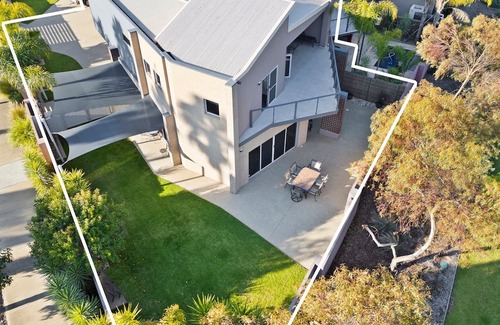 Mulwala House | The Mulwala Townhouse