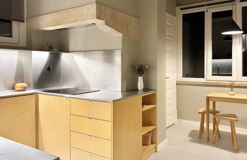 Sao Joao de Deus Apartment | Stunning Architect-Renovated Apartment in Prime Central Lisbon Location