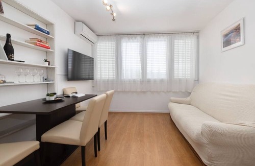 Makarska Old Town Apartment | Two bedroom apartment with air-conditioning Makarska (A-23419-a)