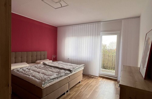 Hohegeiß Apartment | Apartment 'Ferienwohnungen Klein' with Shared Terrace, Balcony and Wi-Fi