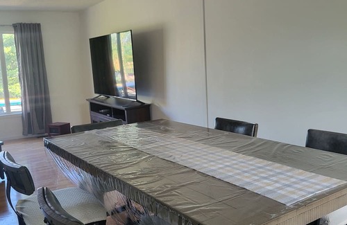 Haines Junction House | Comfy Room in Haines Junctionn