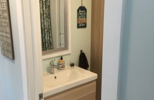 Darnley Cottage | Cosy well equipped Cottage minutes walk to Thundercove Beach.
