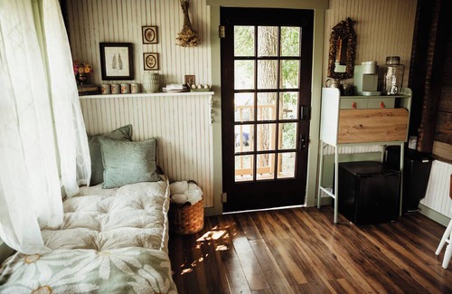 Mayfield Cabin | The Garden's Nest.