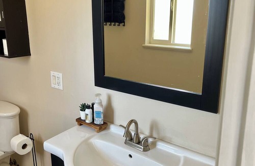 Grand Junction House | Charming 3-bedroom house with WiFi, AC in beautiful Grand Junction