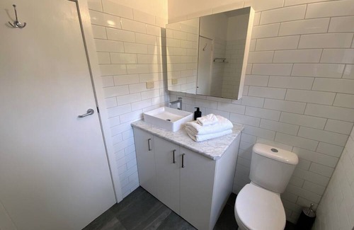 Castlemaine House | Gingell Lofthouse - A New York State of Mind - unique short stay experience