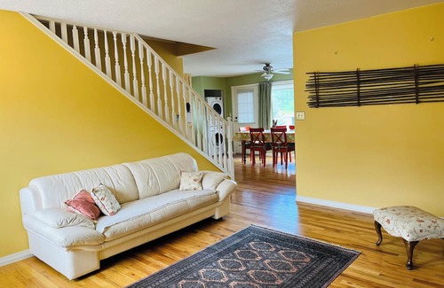 Regional District of Kitimat-Stikine House | Riverfront heritage home in the heart of Hazelton