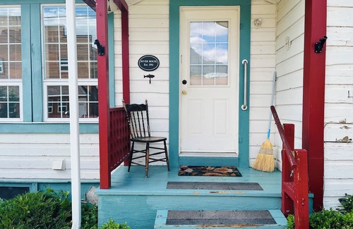 Regional District of Kitimat-Stikine House | Riverfront heritage home in the heart of Hazelton